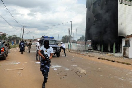 Pasukan Keamanan Gabon Tangkap Seribu Orang Pengunjukrasa